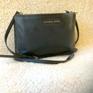 Micheal Kors shoulder bag